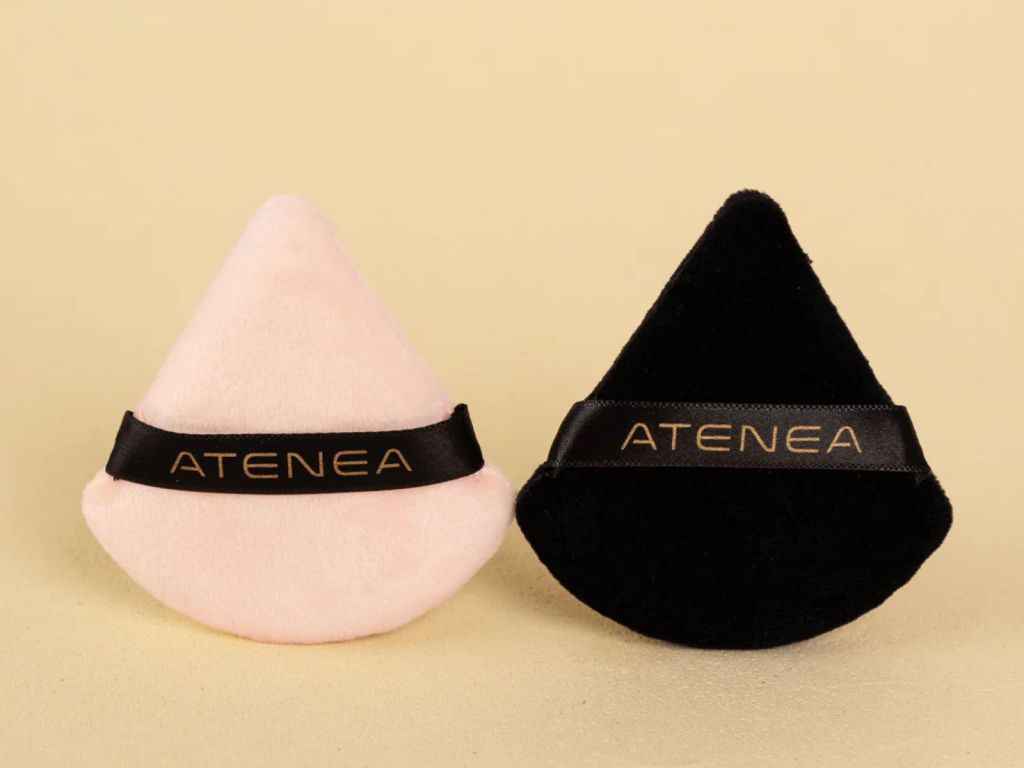 Borla Triangular para Polvos Atenea